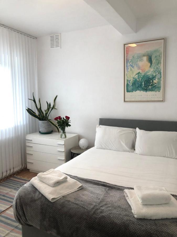 City Location- 2 Bedroom Apartment Londra Esterno foto
